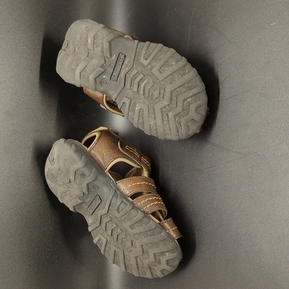 Carter's Brown Fishermen Sandals Boys Toddler - Size 8 - Picture 6 of 6